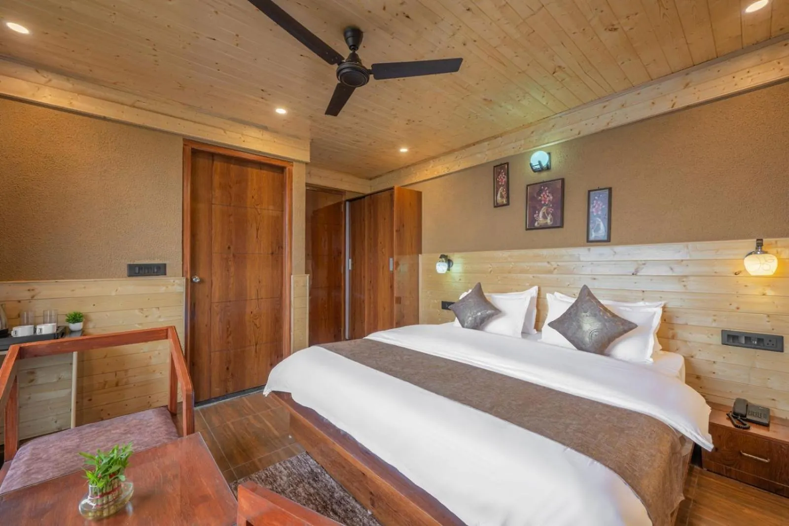 The Countryside Retreat I Vacations I Conference I Mice I Family Events I Open Air Terrace I Sky Bonfire I Kufri By Exotic Stays Shimla Hotel