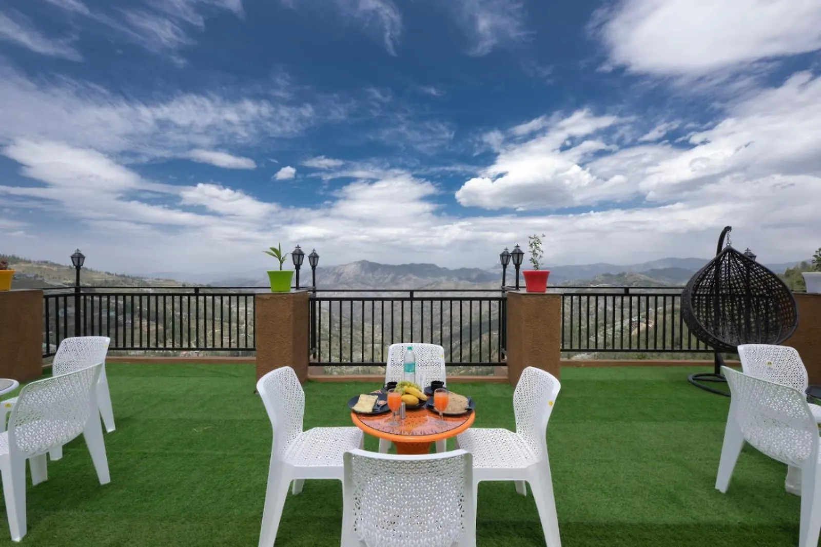 The Countryside Retreat I Vacations I Conference I Mice I Family Events I Open Air Terrace I Sky Bonfire I Kufri By Exotic Stays Shimla 3*,